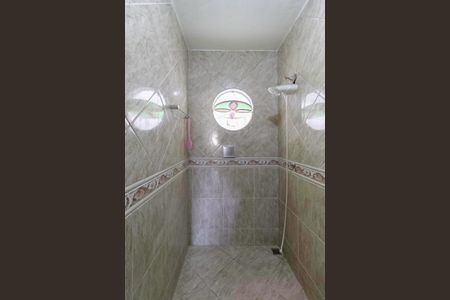 Casa à venda com 360m², 4 quartos e 4 vagas Casa à venda com 360m², 4 quartos e 4 vagasBanheiro social