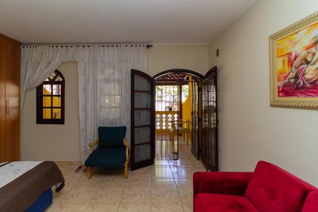 Casa à venda com 184m², 3 quartos e 2 vagas Casa à venda com 184m², 3 quartos e 2 vagasQuarto 3 - Suíte