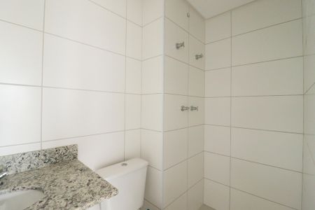 Apartamento à venda com 50m², 2 quartos e 1 vaga Apartamento à venda com 50m², 2 quartos e 1 vagaBanheiro Social