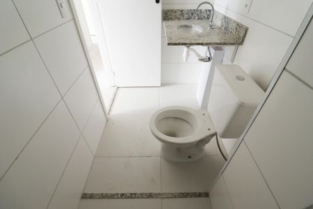 Apartamento à venda com 50m², 2 quartos e 1 vaga Apartamento à venda com 50m², 2 quartos e 1 vagaBanheiro da Suíte