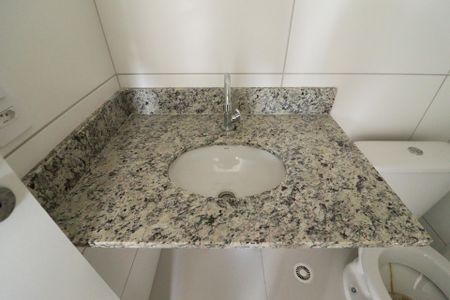 Apartamento à venda com 50m², 2 quartos e 1 vaga Apartamento à venda com 50m², 2 quartos e 1 vagaBanheiro Social