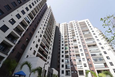 Apartamento à venda com 56m², 2 quartos e 1 vagaFachada