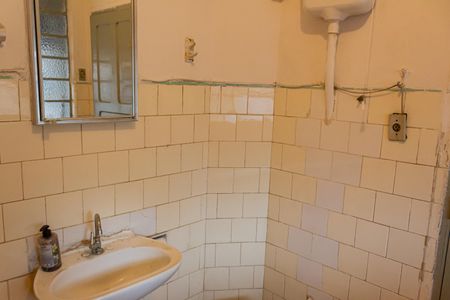 Apartamento à venda com 70m², 2 quartos e sem vagaBanheiro
