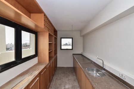 Apartamento para alugar com 636m², 4 quartos e 3 vagasCobertura
