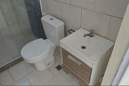 Casa de condomínio à venda com 120m², 3 quartos e 1 vaga Casa de condomínio à venda com 120m², 3 quartos e 1 vagaBanheiro da Suíte