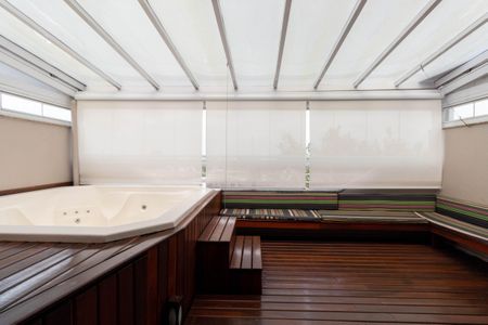 Casa de condomínio à venda com 140m², 3 quartos e 2 vagasÁrea gourmet