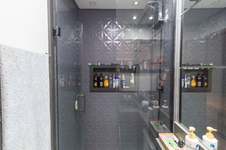 Casa de condomínio à venda com 140m², 3 quartos e 2 vagasBanheiro da Suíte