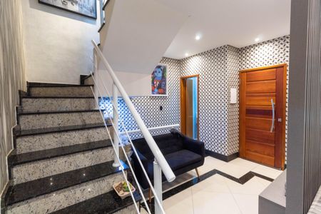 Casa de condomínio à venda com 140m², 3 quartos e 2 vagasSala