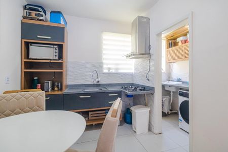 Apartamento à venda com 48m², 2 quartos e 1 vaga Apartamento à venda com 48m², 2 quartos e 1 vagaCozinha