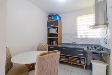 Apartamento à venda com 48m², 2 quartos e 1 vaga Apartamento à venda com 48m², 2 quartos e 1 vagaCozinha