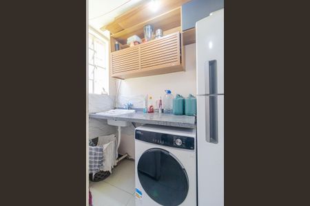 Apartamento à venda com 48m², 2 quartos e 1 vaga Apartamento à venda com 48m², 2 quartos e 1 vagaÁrea de Serviço