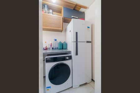 Apartamento à venda com 48m², 2 quartos e 1 vaga Apartamento à venda com 48m², 2 quartos e 1 vagaÁrea de serviço