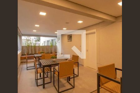 Apartamento à venda com 80m², 2 quartos e 1 vaga Apartamento à venda com 80m², 2 quartos e 1 vagaÁrea comum