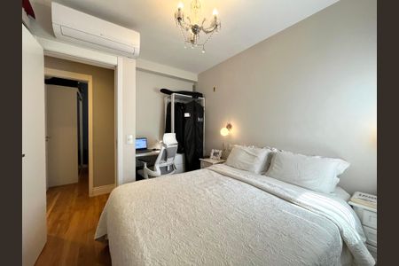 Apartamento à venda com 80m², 2 quartos e 1 vaga Apartamento à venda com 80m², 2 quartos e 1 vagaSuite