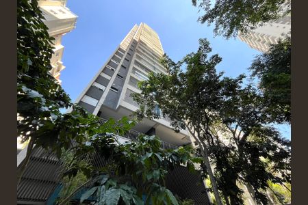 Apartamento à venda com 80m², 2 quartos e 1 vaga Apartamento à venda com 80m², 2 quartos e 1 vagaFachada