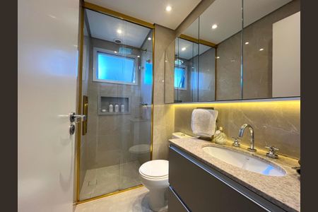 Apartamento à venda com 80m², 2 quartos e 1 vaga Apartamento à venda com 80m², 2 quartos e 1 vagaBanheiro da Suíte