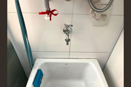 Apartamento à venda com 80m², 2 quartos e 1 vaga Apartamento à venda com 80m², 2 quartos e 1 vagaÁrea de Serviço