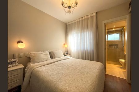 Apartamento à venda com 80m², 2 quartos e 1 vaga Apartamento à venda com 80m², 2 quartos e 1 vagaSuite