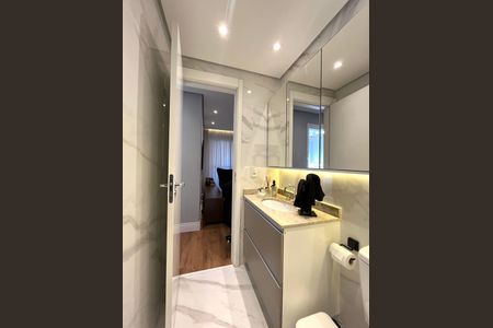 Apartamento à venda com 80m², 2 quartos e 1 vaga Apartamento à venda com 80m², 2 quartos e 1 vagaBanheiro Corredor