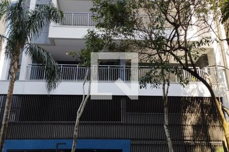 Apartamento à venda com 80m², 2 quartos e 1 vaga Apartamento à venda com 80m², 2 quartos e 1 vagaFachada