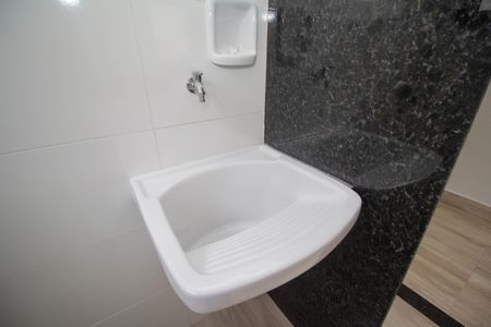 Casa de condomínio para alugar com 30m², 1 quarto e 1 vaga Casa de condomínio para alugar com 30m², 1 quarto e 1 vagaÁrea de Serviço