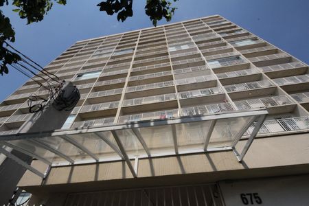 Apartamento à venda com 28m², 1 quarto e sem vagaFachada