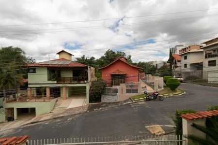 Casa de condomínio à venda com 625m², 5 quartos e 4 vagasVista da Suite 1