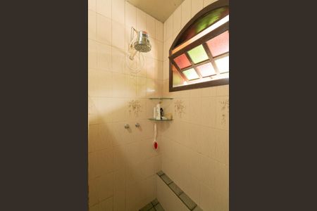 Casa de condomínio à venda com 625m², 5 quartos e 4 vagasBanheiro Social