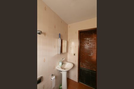 Casa de condomínio à venda com 625m², 5 quartos e 4 vagasBanheiro Escritório