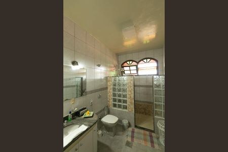 Casa de condomínio à venda com 625m², 5 quartos e 4 vagasBanheiro Suite 1