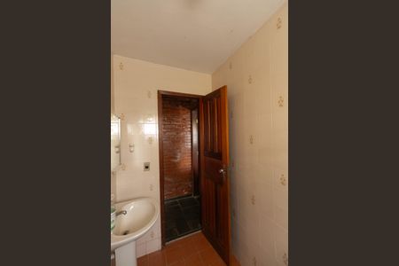 Casa de condomínio à venda com 625m², 5 quartos e 4 vagasBanheiro Escritório