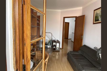 Casa à venda com 351m², 4 quartos e 5 vagas