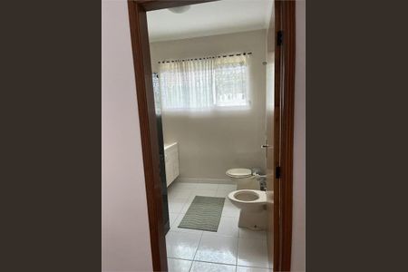 Casa à venda com 351m², 4 quartos e 5 vagas