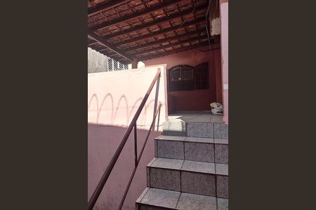 Casa à venda com 125m², 4 quartos e 2 vagas