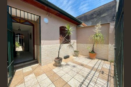 Casa à venda com 118m², 2 quartos e 1 vaga