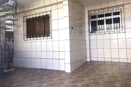 Casa à venda com 130m², 4 quartos e 2 vagas
