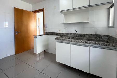 Apartamento à venda com 105m², 3 quartos e 3 vagasCozinha