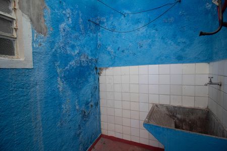 Casa à venda com 417m², 5 quartos e 3 vagasCasa 2 - Área de serviço