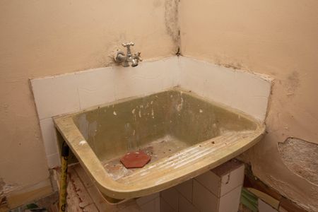 Casa à venda com 417m², 5 quartos e 3 vagasCasa 4 - Área de Serviço