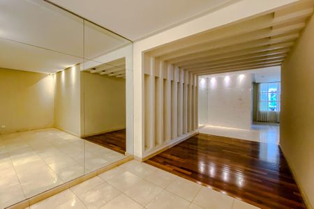 Apartamento à venda com 210m², 4 quartos e 3 vagasÁrea comum