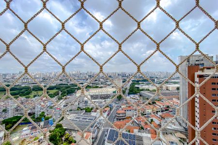 Apartamento à venda com 210m², 4 quartos e 3 vagasVista da Suíte 2