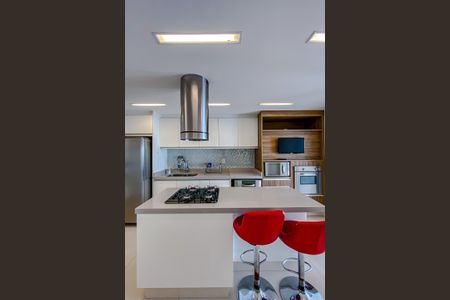 Apartamento à venda com 210m², 4 quartos e 3 vagasCozinha