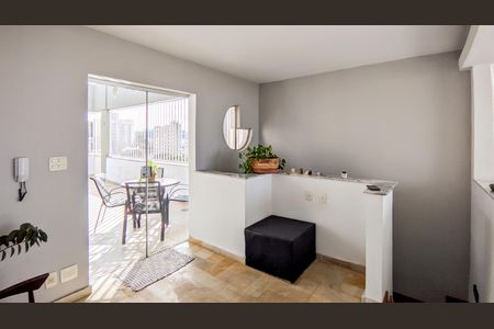 Apartamento à venda com 180m², 4 quartos e 2 vagas Apartamento à venda com 180m², 4 quartos e 2 vagasCobertura