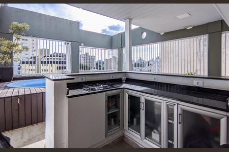 Apartamento à venda com 180m², 4 quartos e 2 vagas Apartamento à venda com 180m², 4 quartos e 2 vagasCobertura