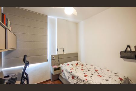 Apartamento à venda com 180m², 4 quartos e 2 vagas Apartamento à venda com 180m², 4 quartos e 2 vagasQuarto