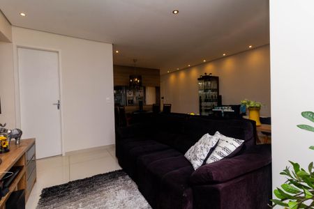 Apartamento à venda com 72m², 2 quartos e 2 vagasSala