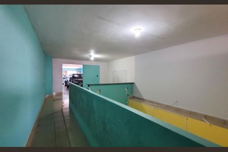 Casa à venda com 220m², 2 quartos e 6 vagas Casa à venda com 220m², 2 quartos e 6 vagasSubsolo