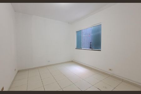 Casa à venda com 220m², 2 quartos e 6 vagas Casa à venda com 220m², 2 quartos e 6 vagasQuarto