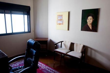 Apartamento à venda com 220m², 4 quartos e 3 vagas Apartamento à venda com 220m², 4 quartos e 3 vagasQuarto