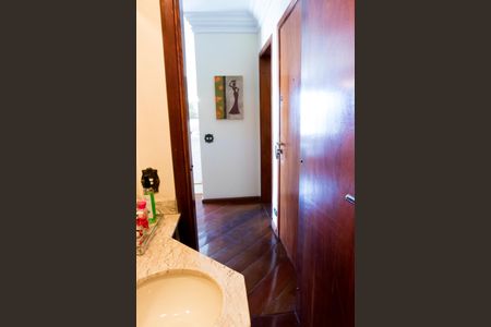 Apartamento à venda com 220m², 4 quartos e 3 vagas Apartamento à venda com 220m², 4 quartos e 3 vagasCorredor